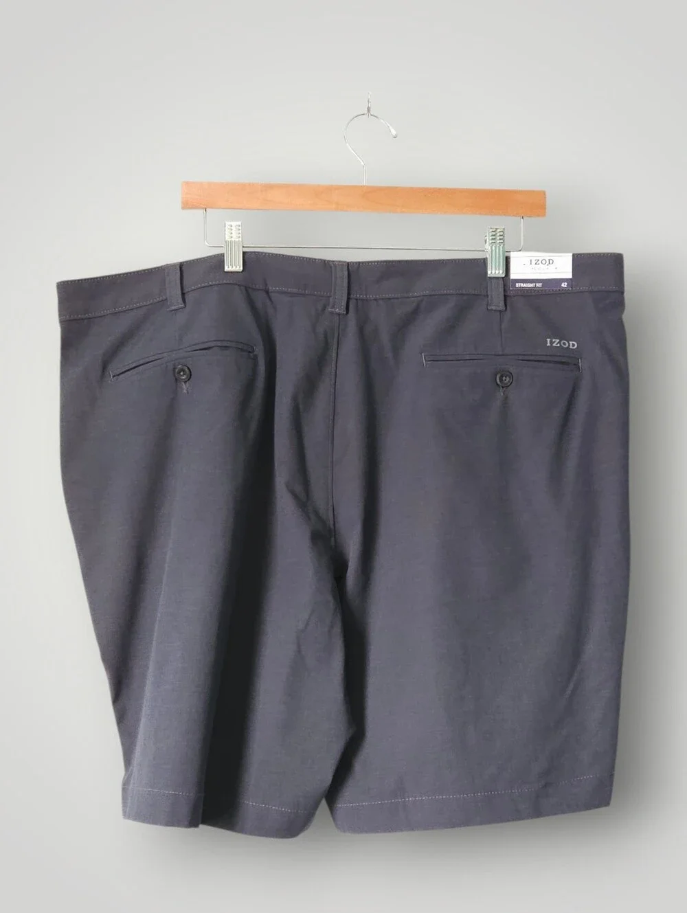 IZOD Golf Mens Straight Fit‎ Shorts Sz 42 Charcoal Gray Stretch Performance New